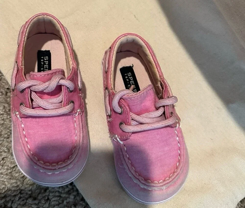 Pink toddler sperry size 4 M